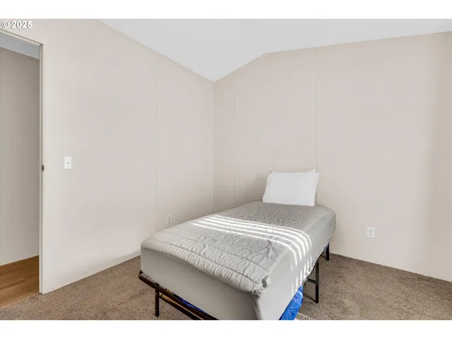 $79,000 | 17655 Bluff Road, Unit 73, Sandy, OR 97055