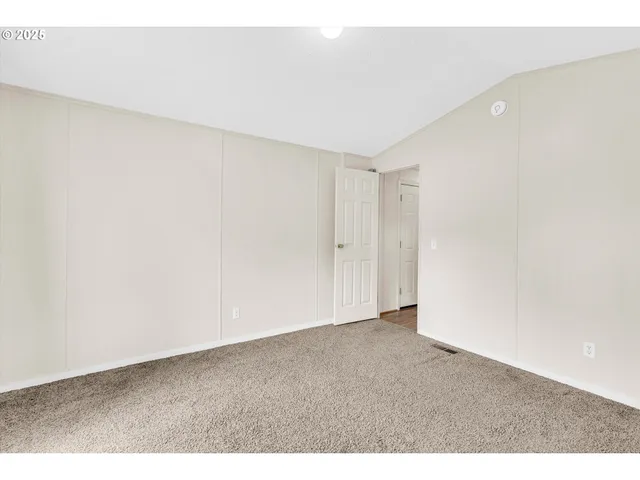 $79,000 | 17655 Bluff Road, Unit 73, Sandy, OR 97055