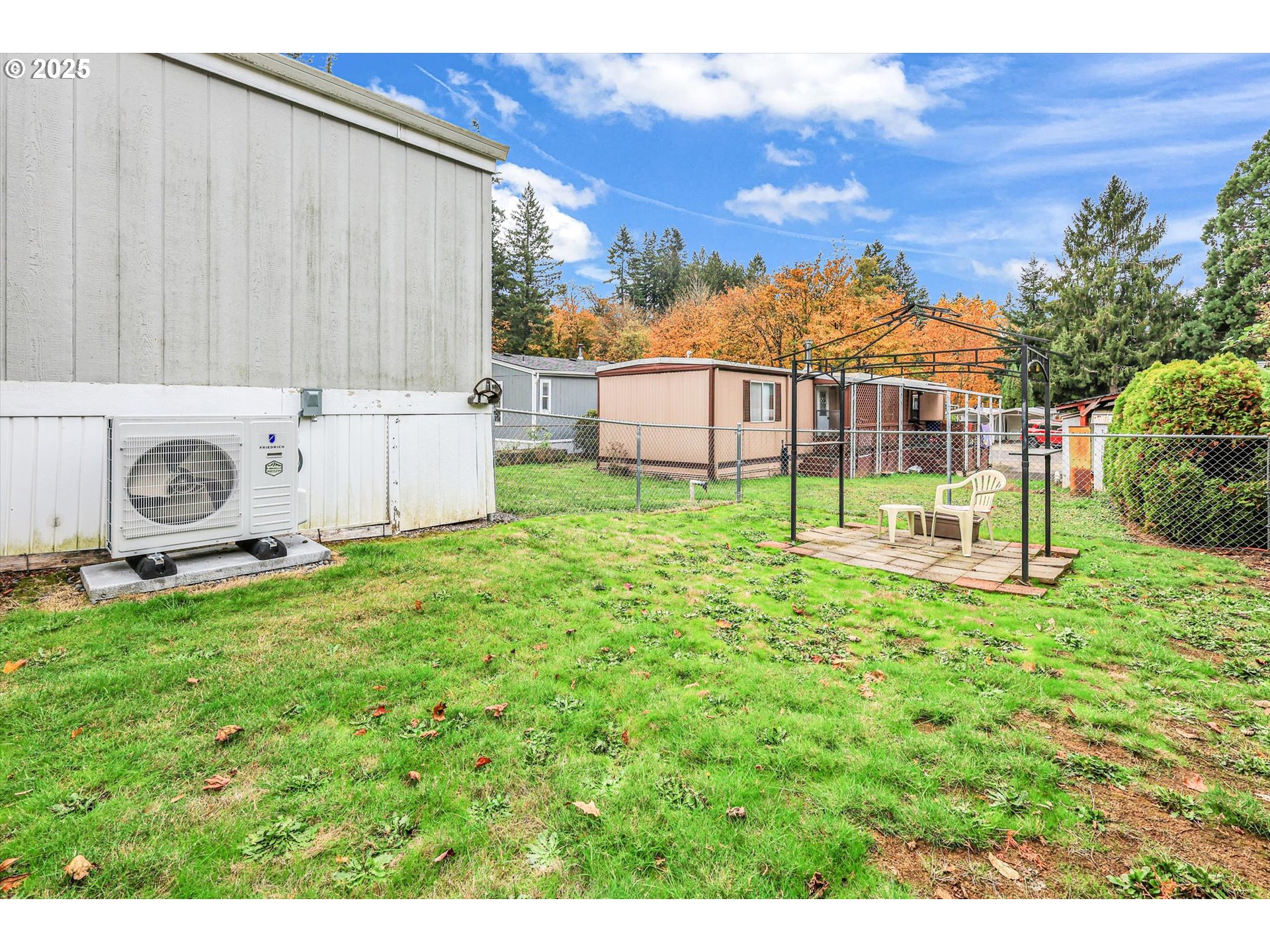 17655 Bluff Road, Unit 73 Sandy, OR 97055 - Photo 35 of 41 a view of a backyard with sitting area