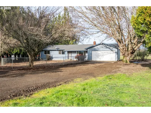 $570,000 | 23900 Loganberry Lane, Sheridan, OR 97378