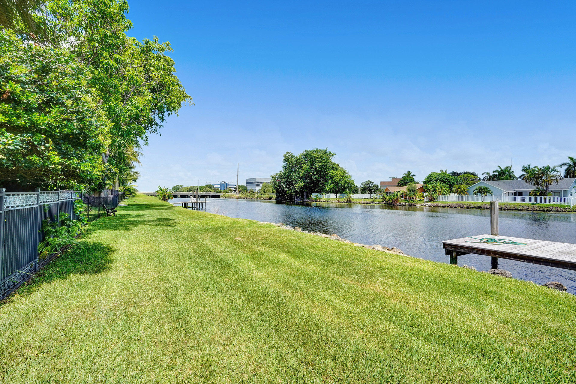 489 Oregon Lane Boca Raton, FL 33487 - Photo 82 of 92 dsc07133