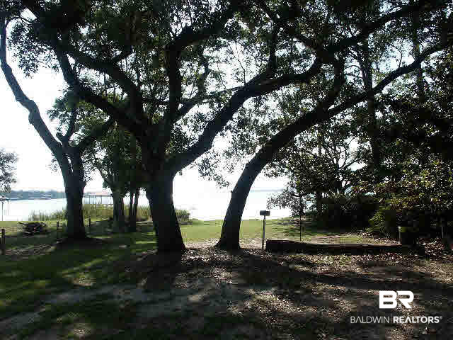 12789 5th Street Lillian, AL 36549 - Photo 3 of 6 Water Access Area