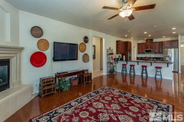 $3,090 | 10845 Dancing Aspen Drive, Reno, NV 89521