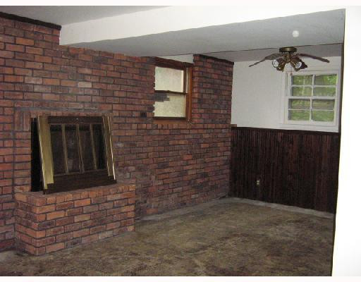41455 Fret Road Belleville, MI 48111 - Photo 5 of 8 Photo 5