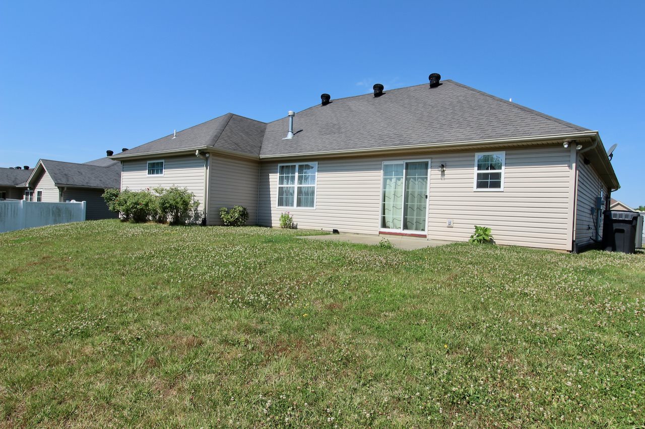 10401 Chatteris Road Evansville, IN 47725 - Photo 21 of 24