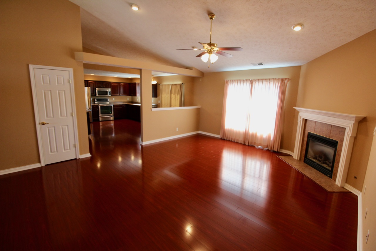 10401 Chatteris Road Evansville, IN 47725 - Photo 5 of 24