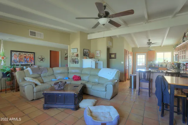 $1,850,000 | 35225 North 3rd Street, Phoenix, AZ 85086