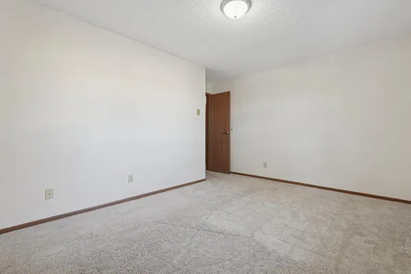 $160,000 | 3125 Cory Lane, Unit 208, Hastings, MN 55033