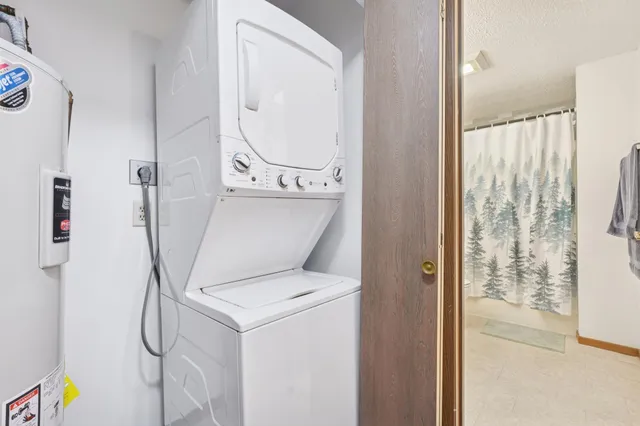 $160,000 | 3125 Cory Lane, Unit 208, Hastings, MN 55033