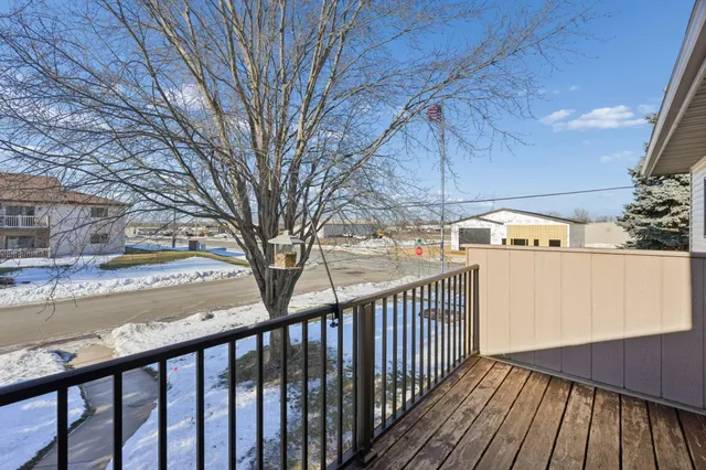 $160,000 | 3125 Cory Lane, Unit 208, Hastings, MN 55033