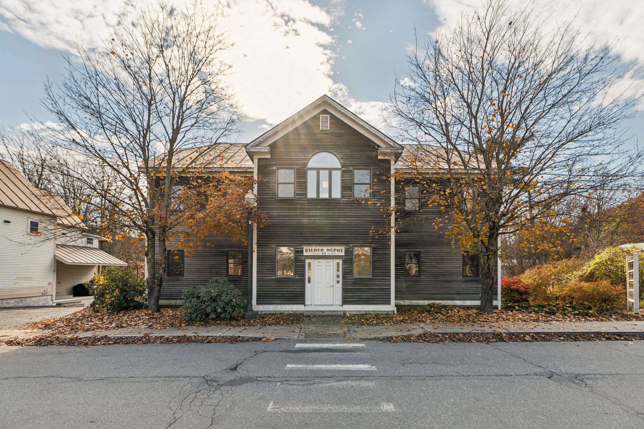 61 Depot Street Hartford, VT 05088 - Photo 2 of 42