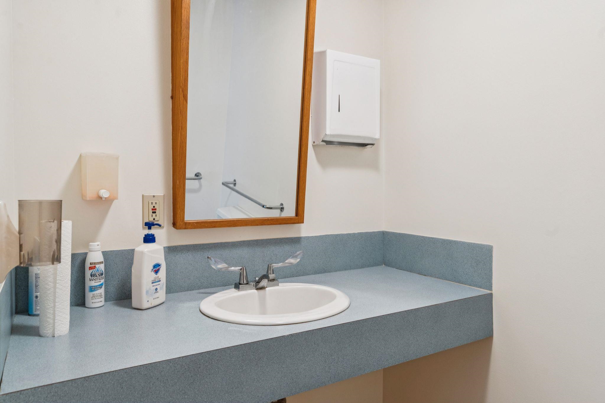 61 Depot Street Hartford, VT 05088 - Photo 35 of 42