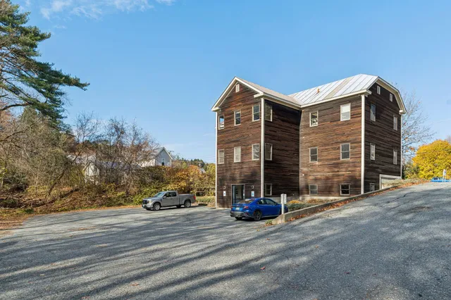 $665,000 | 61 Depot Street, Hartford, VT 05088