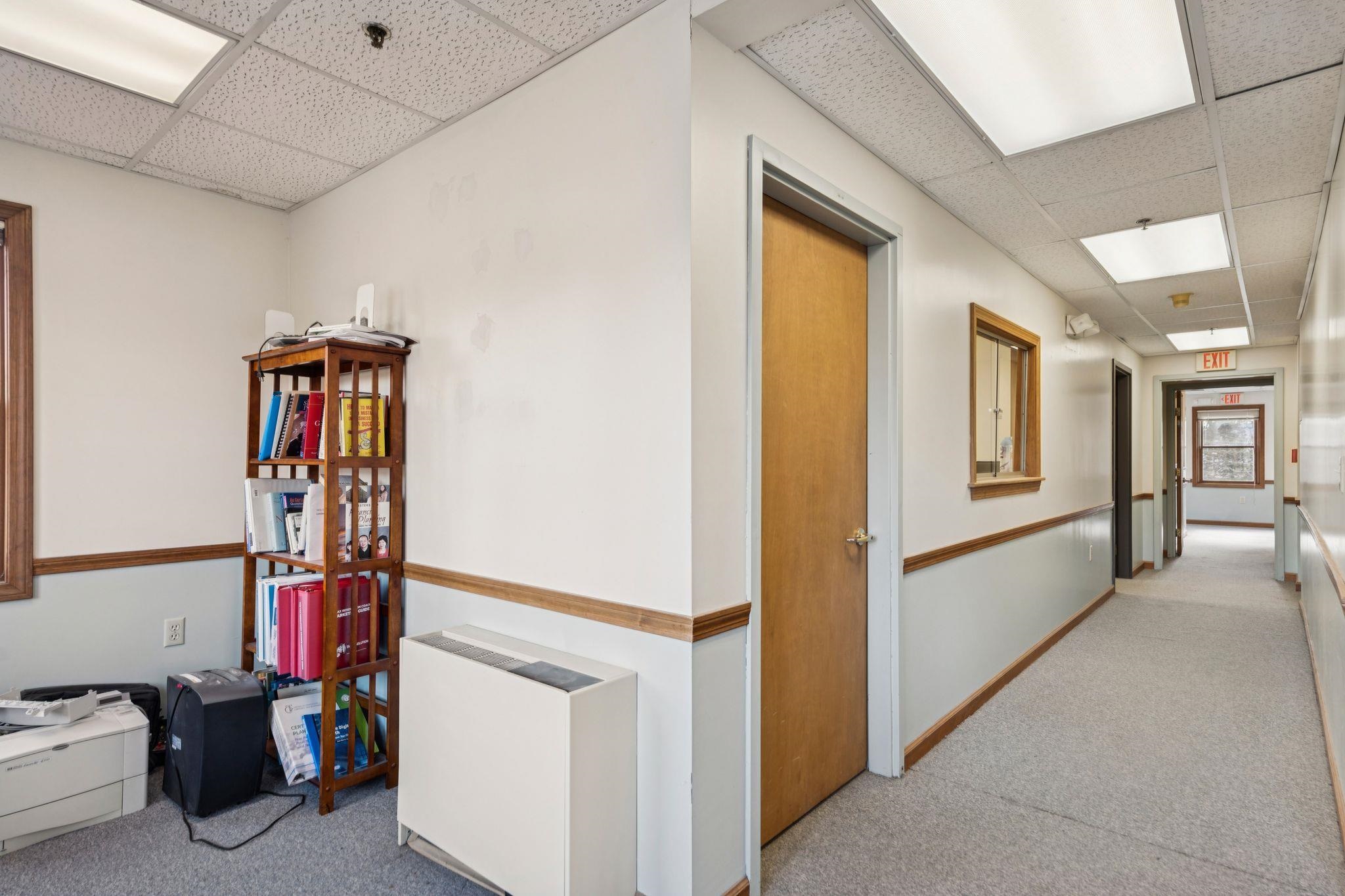 61 Depot Street Hartford, VT 05088 - Photo 10 of 42