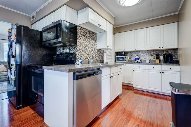 $169,900 | 20 Fairchild Road, Gates, NY 14606