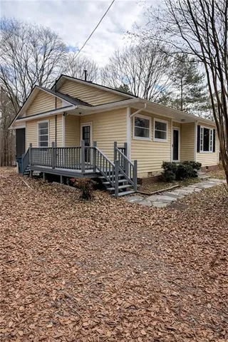 $1,800 | 1348 Ewing Chapel Road, Dacula, GA 30019