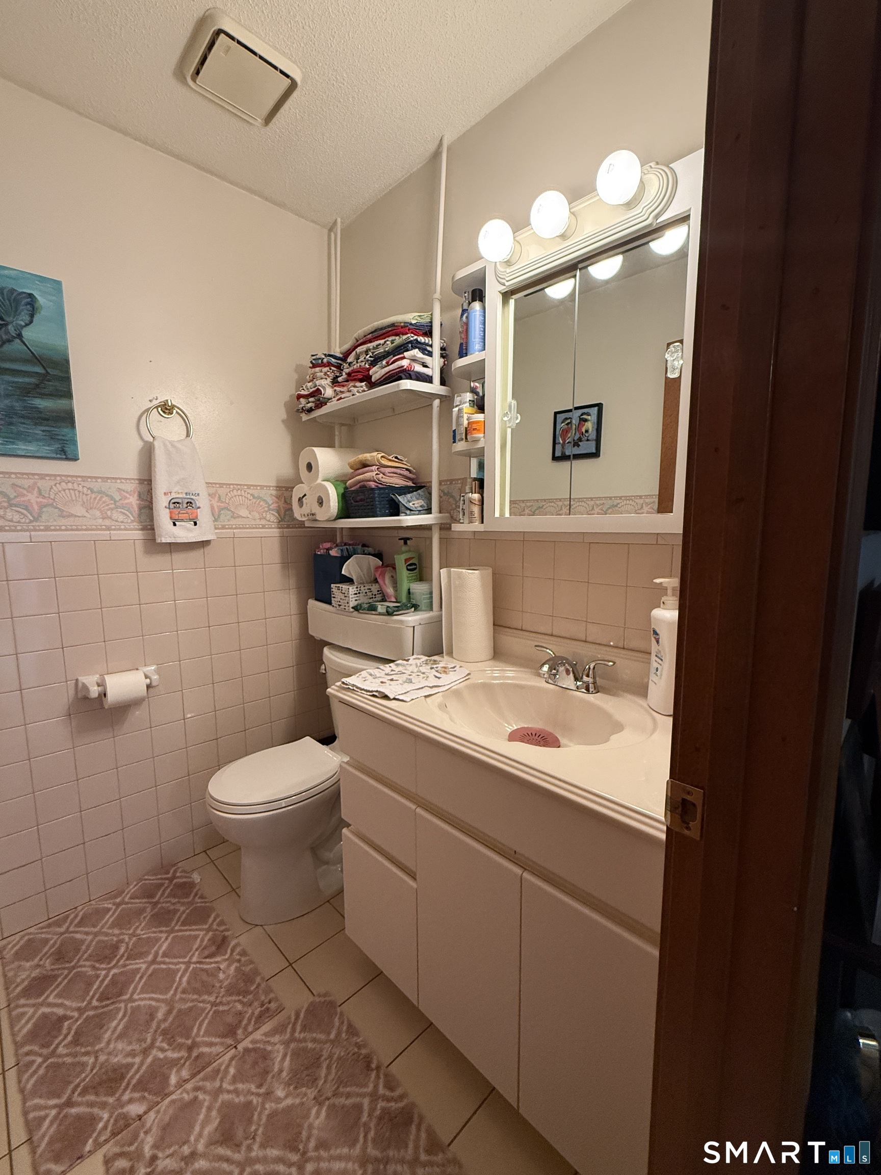 43 Hoadley Street Naugatuck, CT 06770 - Photo 6 of 24