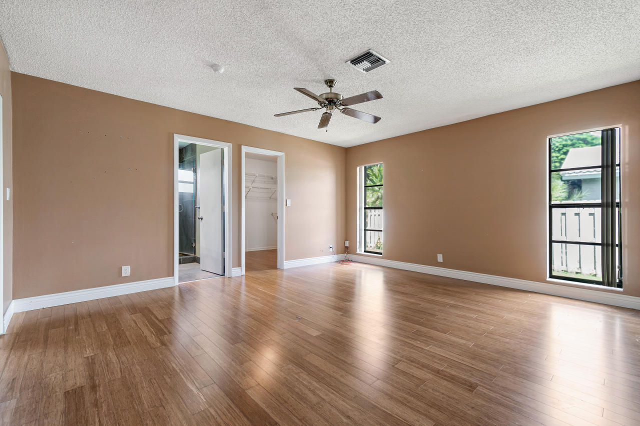 6365 Woodbury Road Boca Raton, FL 33433 - Photo 14 of 26 6365 Woodbury Rd