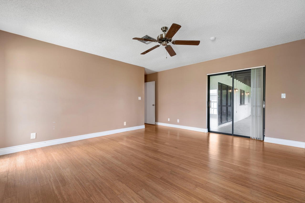 6365 Woodbury Road Boca Raton, FL 33433 - Photo 15 of 26 6365 Woodbury Rd