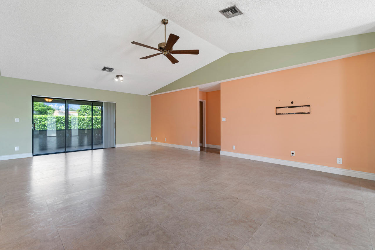 6365 Woodbury Road Boca Raton, FL 33433 - Photo 8 of 26 6365 Woodbury Rd