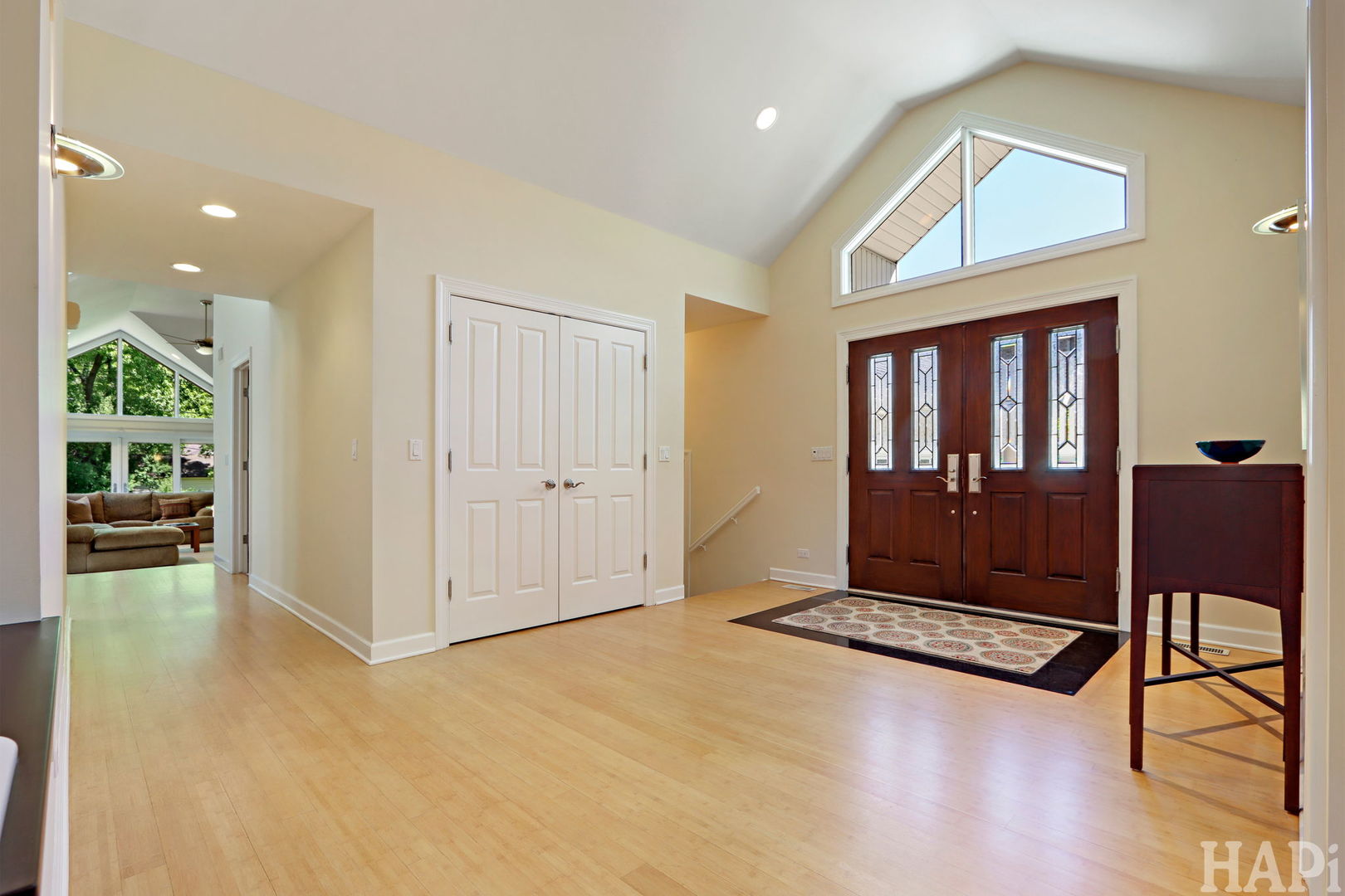 225 Spruce Road Northbrook, IL 60062 - Photo 6 of 40