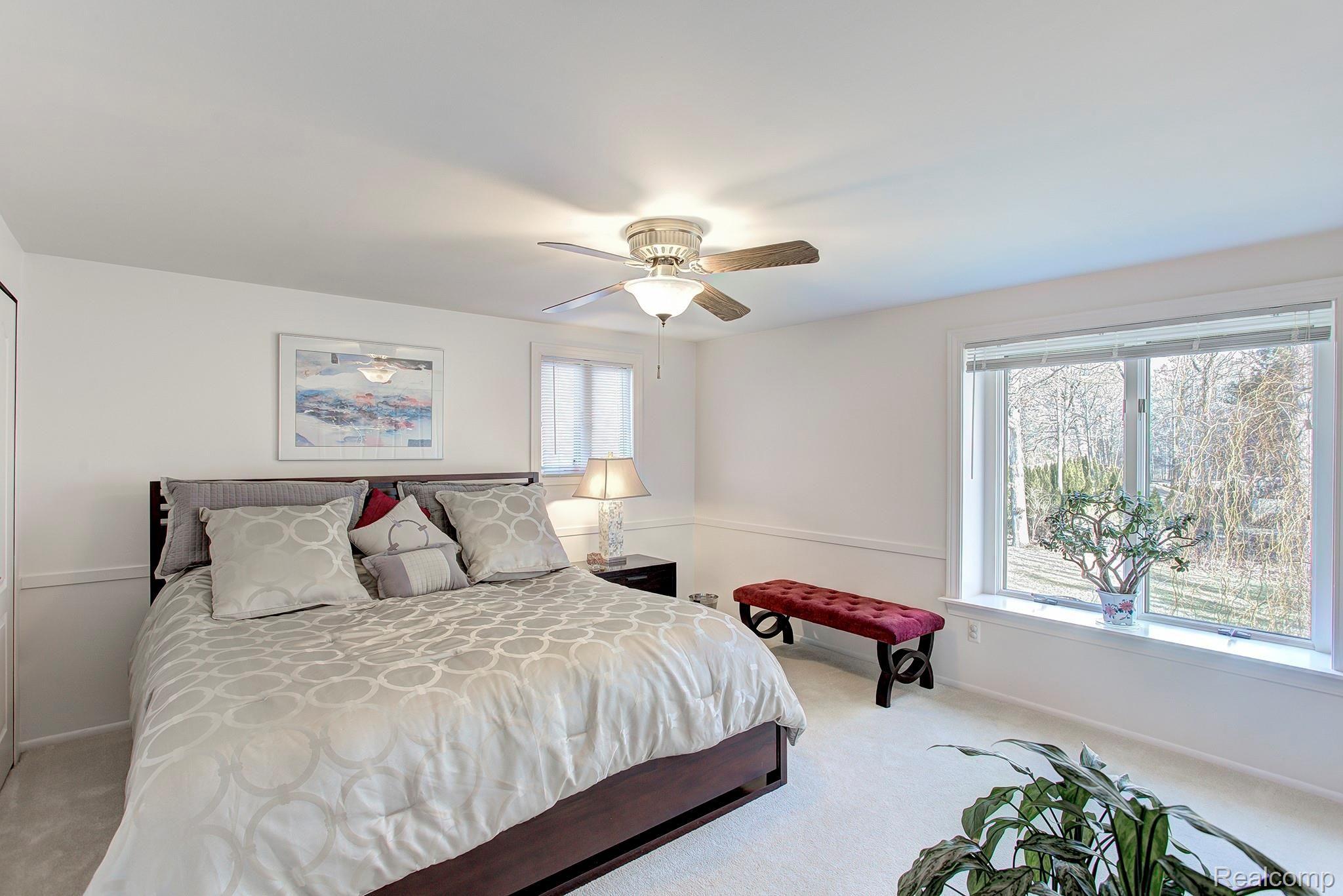 2506 Ridge Drive Troy, MI 48098 - Photo 20 of 42 23.jpg
