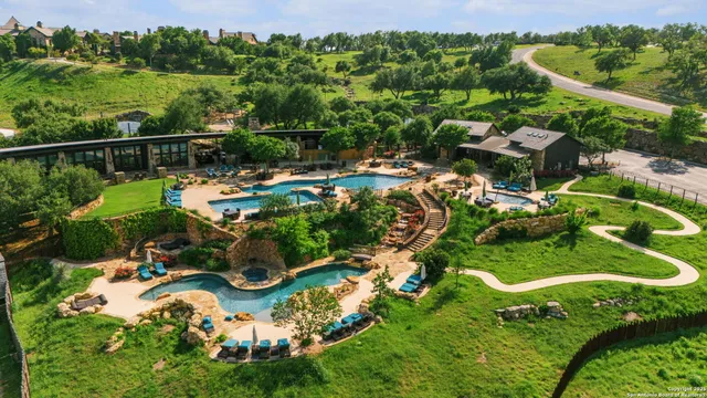 a view of a garden with a lake