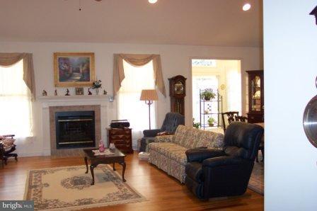 241 Old Delp Road Lancaster, PA 17601 - Photo 3 of 10 Gallery Image 3