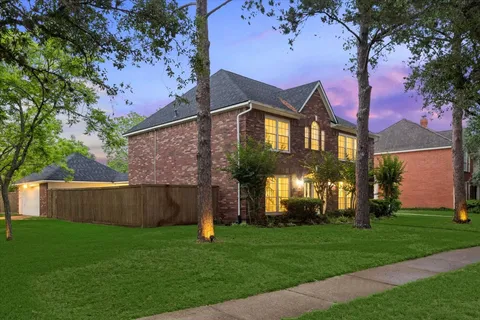 $475,000 | 4419 3 Rivers Drive, Sugar Land, TX 77478