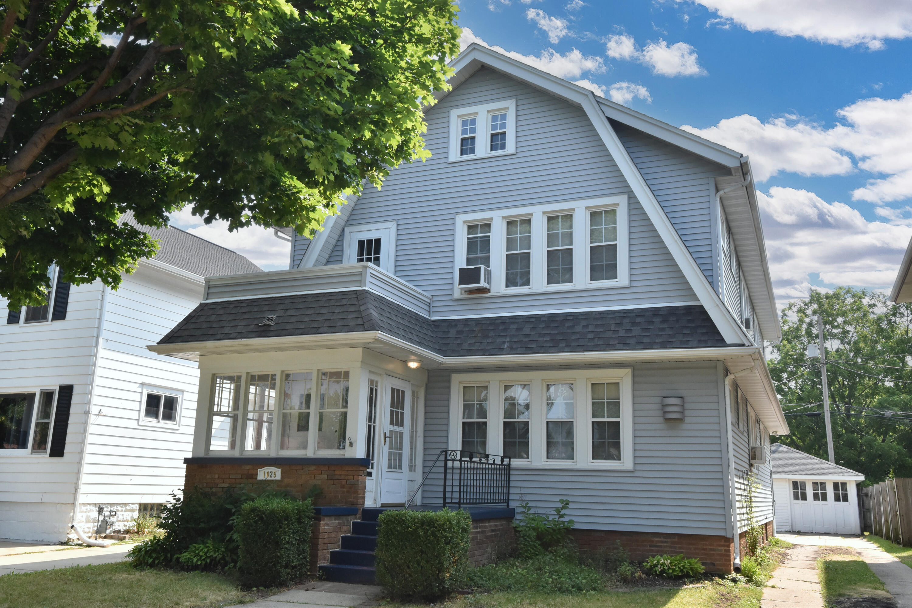 1025 Arthur Avenue Racine, WI 53405 - Photo 41 of 49 Front