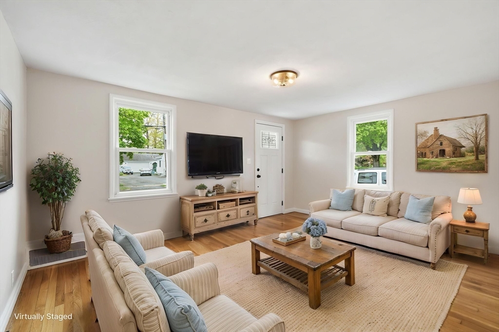 23 Gilman Street Springfield, MA 01118 - Photo 27 of 41