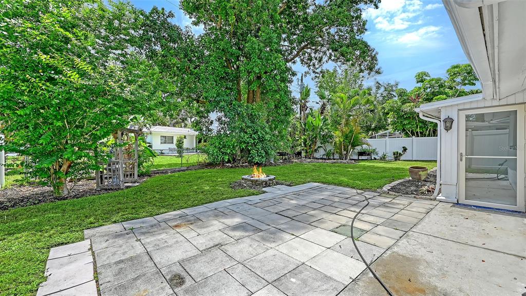 6711 South Lockwood Ridge Road Sarasota, FL 34231 - Photo 42 of 62 Gallery Image 42
