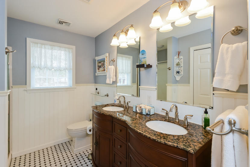 200 John Joseph Road Harwich, MA 02645 - Photo 16 of 31 Master bath