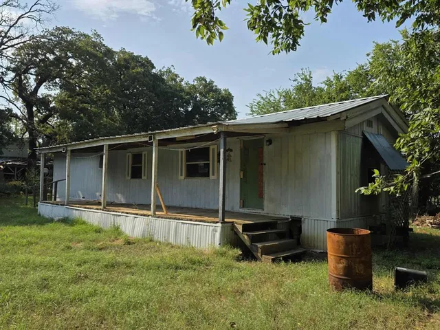 $34,900 | 905 East Sears Street, Denison, TX 75021
