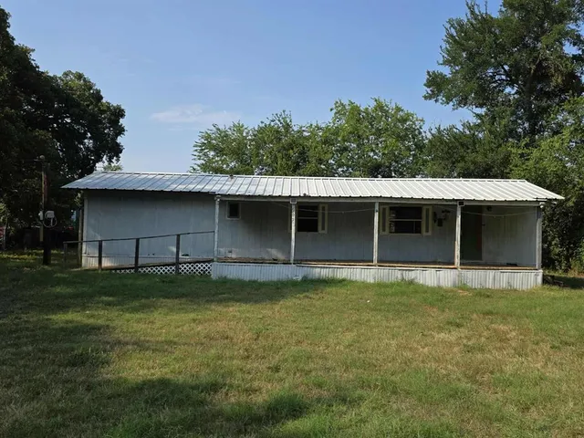 $34,900 | 905 East Sears Street, Denison, TX 75021