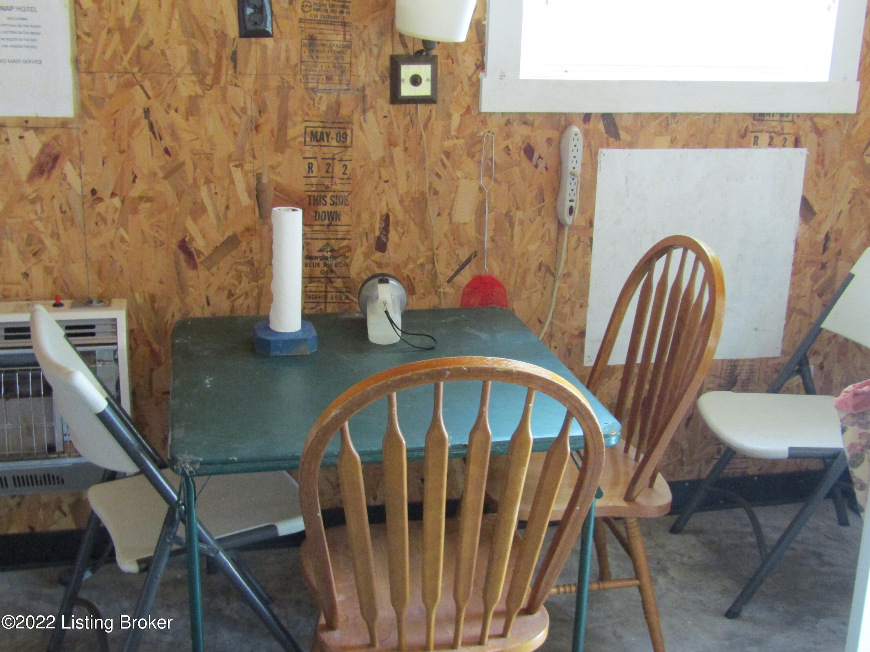 1260 Snap Road Clarkson, KY 42726 - Photo 27 of 36 IMG_0863