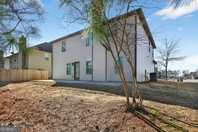 $390,000 | 167 Cliffhaven Circle, Newnan, GA 30263