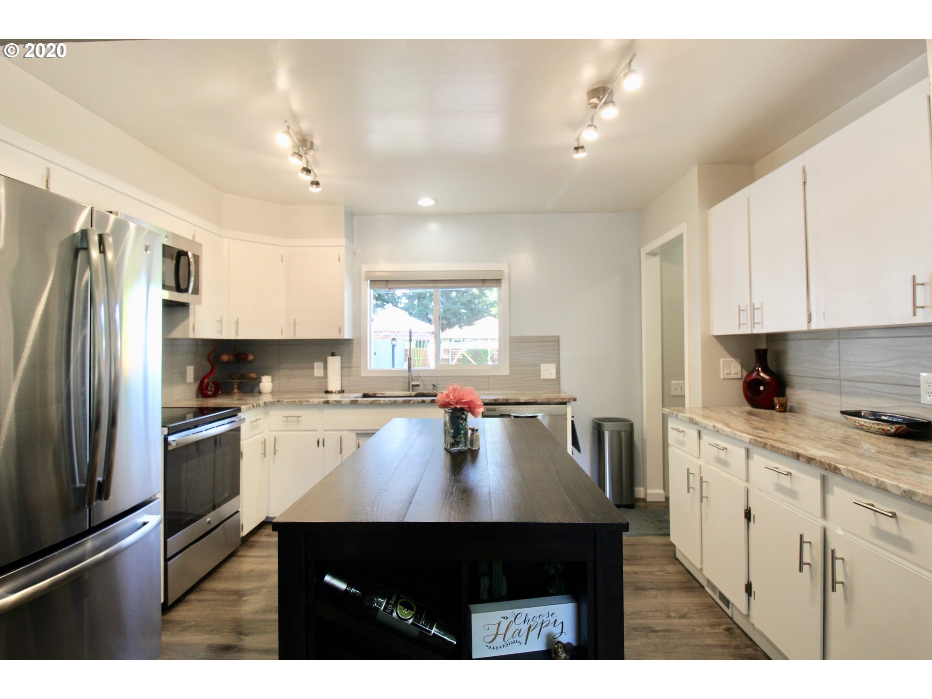 508 South Fox Road Spokane, WA 99206 - Photo 3 of 30 Gallery Image 3