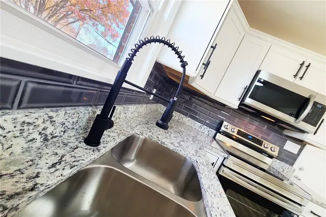 $235,000 | 434 Oak Summit Road, Winston-Salem, NC 27105