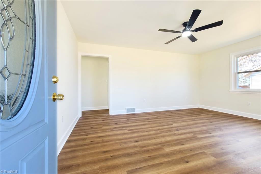 434 Oak Summit Road Winston-Salem, NC 27105 - Photo 5 of 44