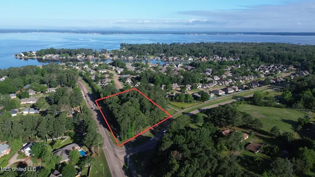 $490,000 | 0 North Shore Parkway, Brandon, MS 39047