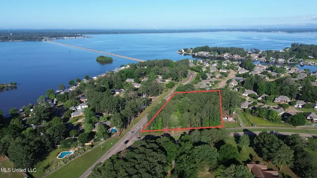 $490,000 | 0 North Shore Parkway, Brandon, MS 39047