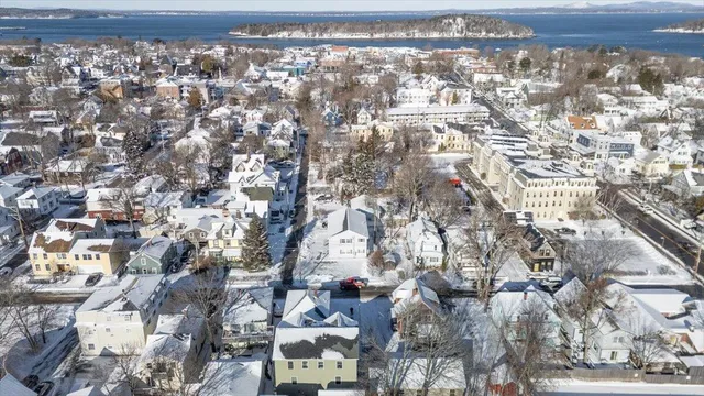 $1,298,000 | 16 1st S Street, Bar Harbor, ME 04609