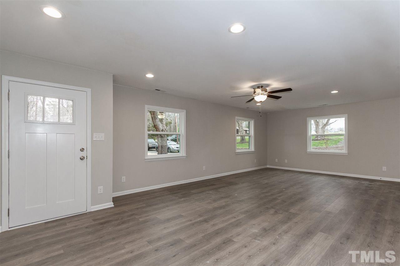1808 Torredge Road Durham, NC 27712 - Photo 7 of 29