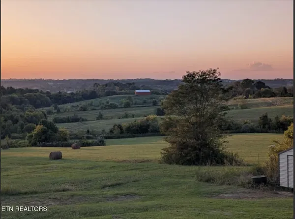 $430,000 | 2131 Hiwassee Road, Sweetwater, TN 37874