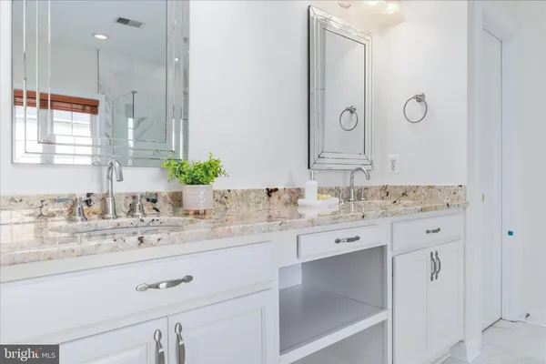 $1,499,900 | 22407 Dolomite Hills Drive, Ashburn, VA 20148