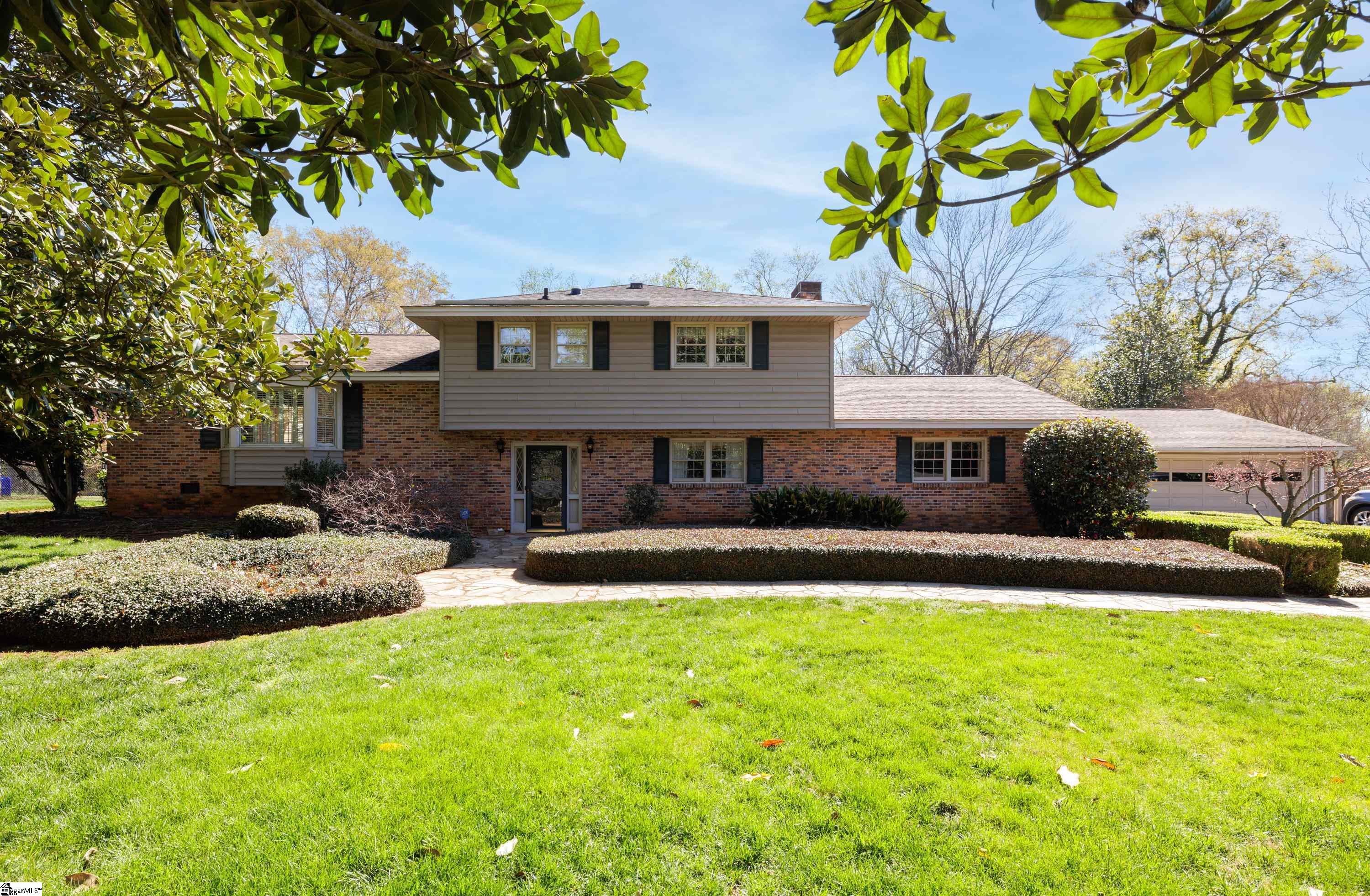 731 Parkins Mill Road Greenville, SC 29607 - Photo 1 of 41