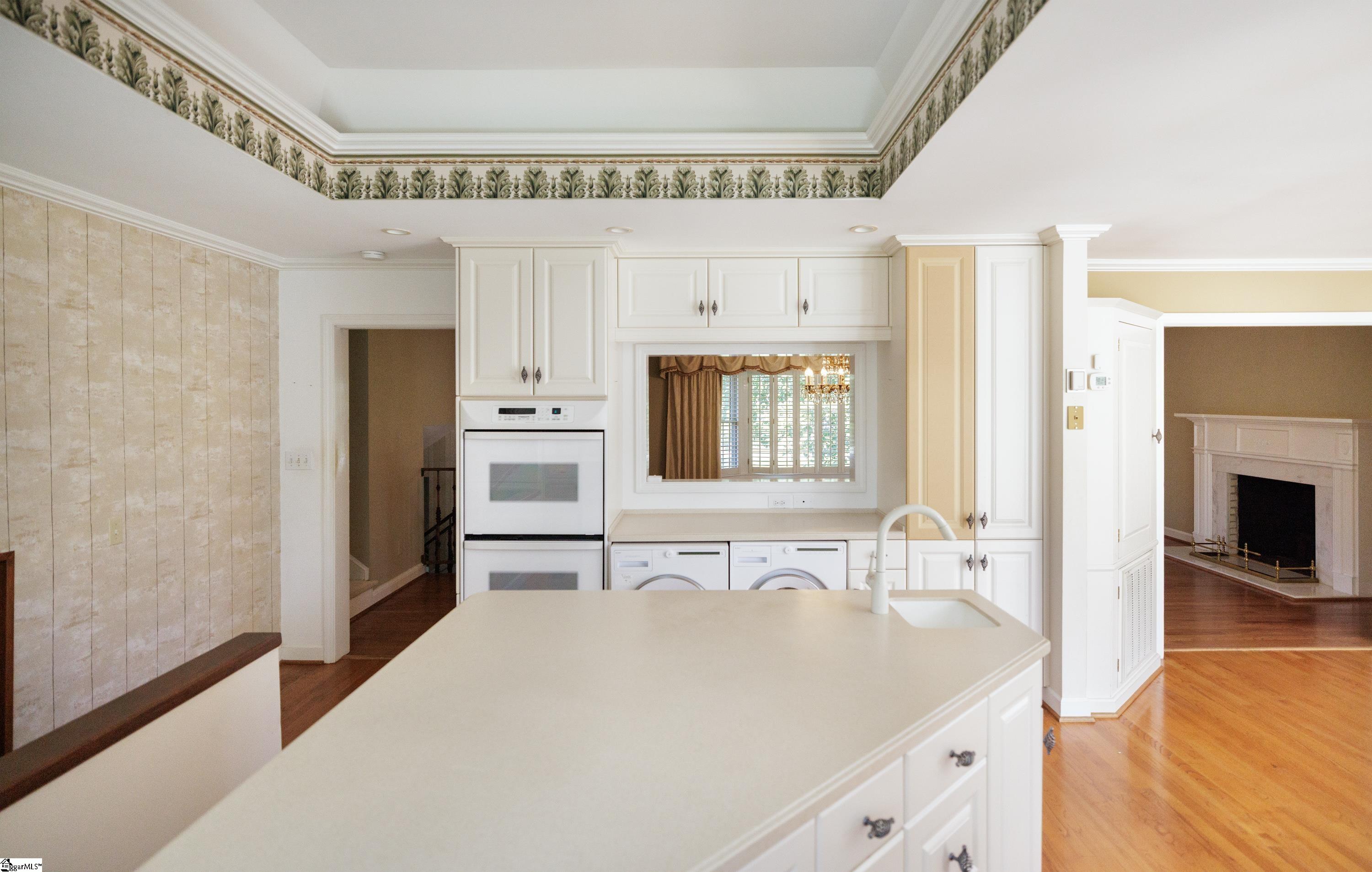 731 Parkins Mill Road Greenville, SC 29607 - Photo 11 of 41