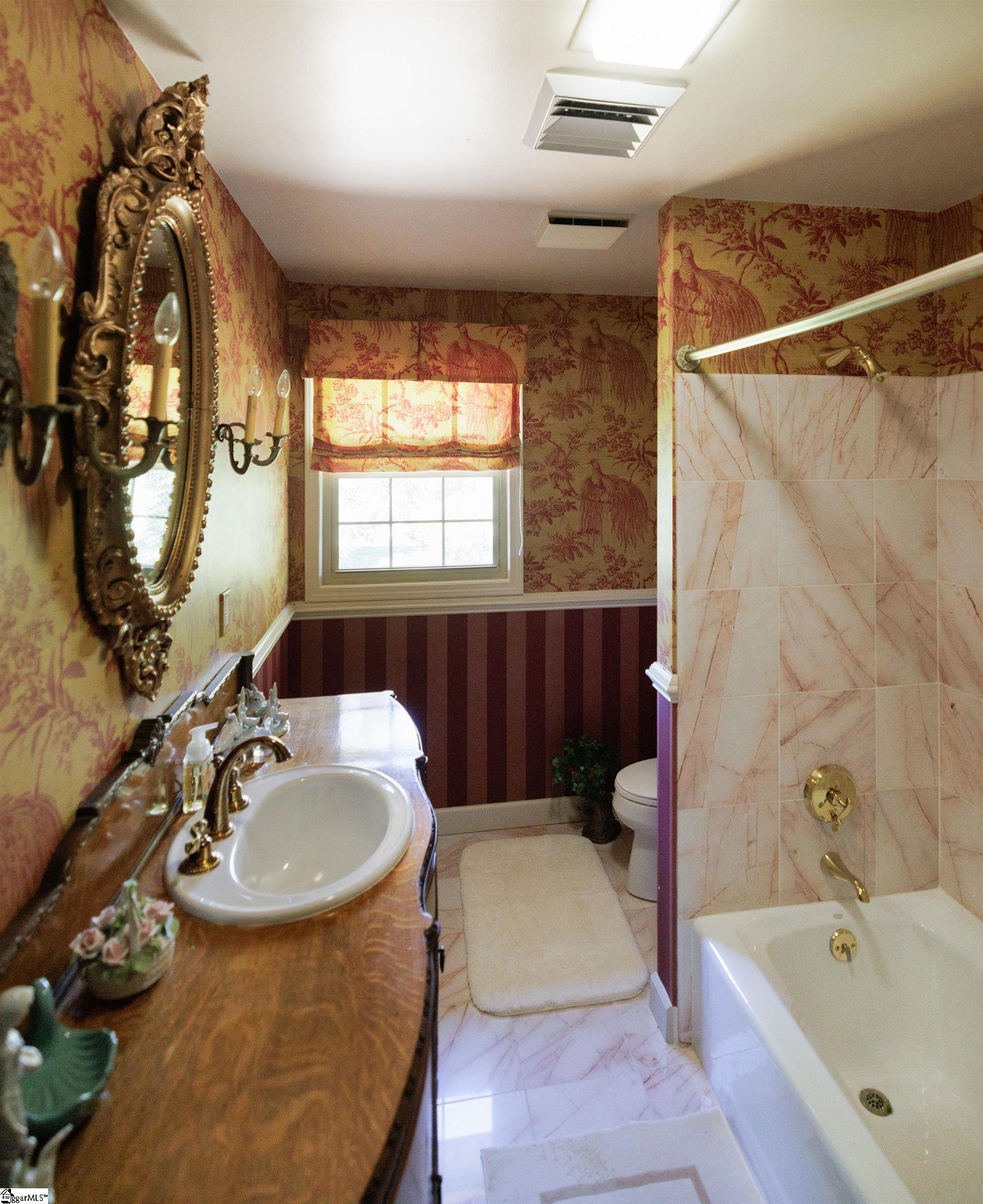 731 Parkins Mill Road Greenville, SC 29607 - Photo 22 of 41
