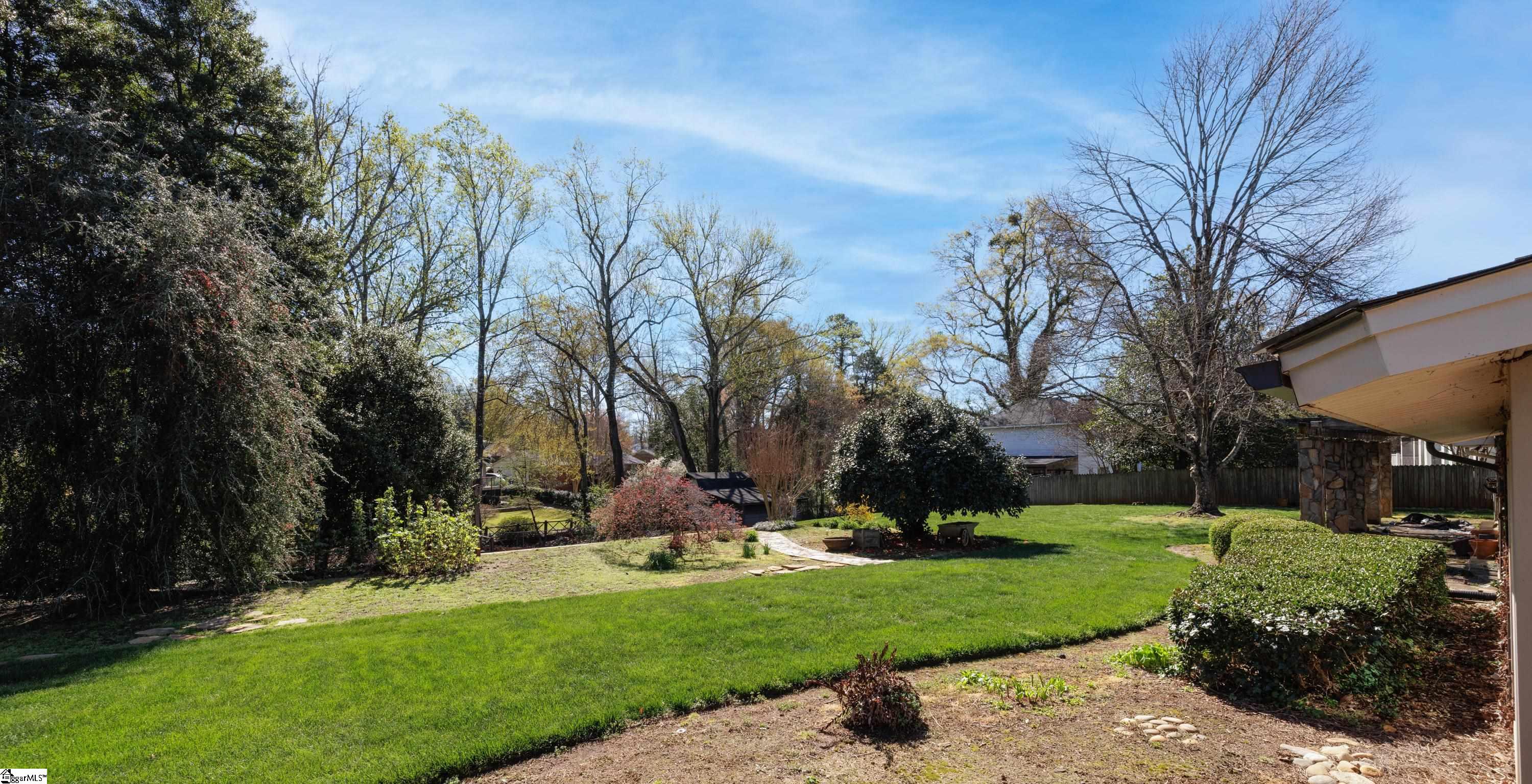 731 Parkins Mill Road Greenville, SC 29607 - Photo 26 of 41